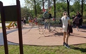 Przerwy na podwórku (3)